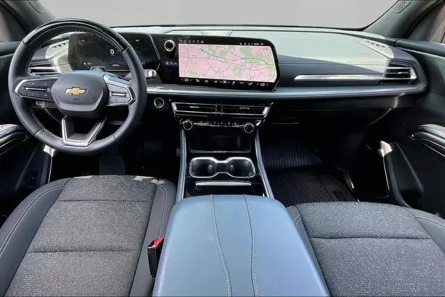 2024 Chevrolet Traverse FWD LT