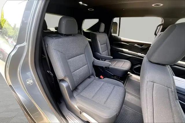 2024 Chevrolet Traverse FWD LT