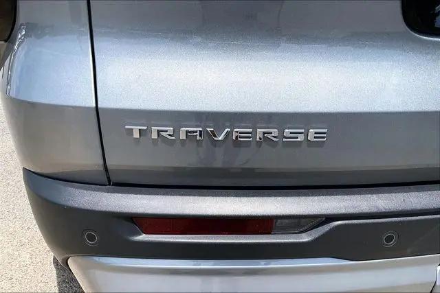 2024 Chevrolet Traverse FWD LT
