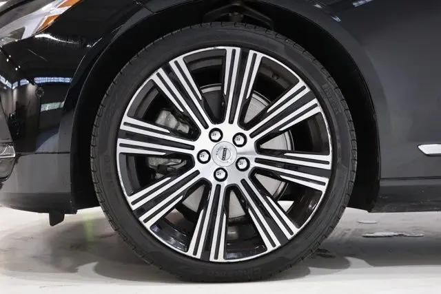 2023 Volvo S90 B6 Ultimate
