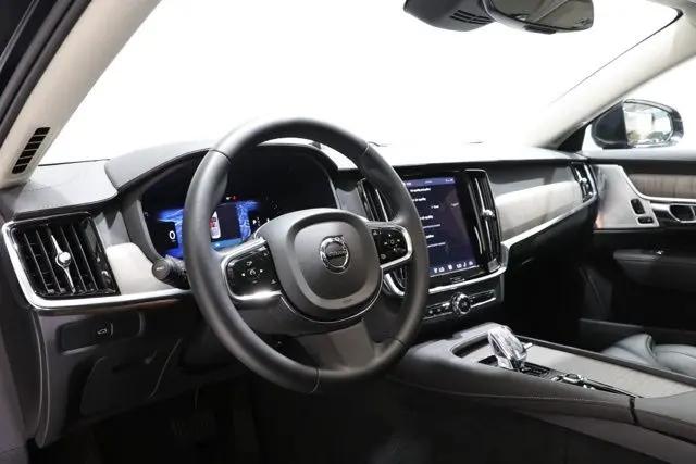 2023 Volvo S90 B6 Ultimate