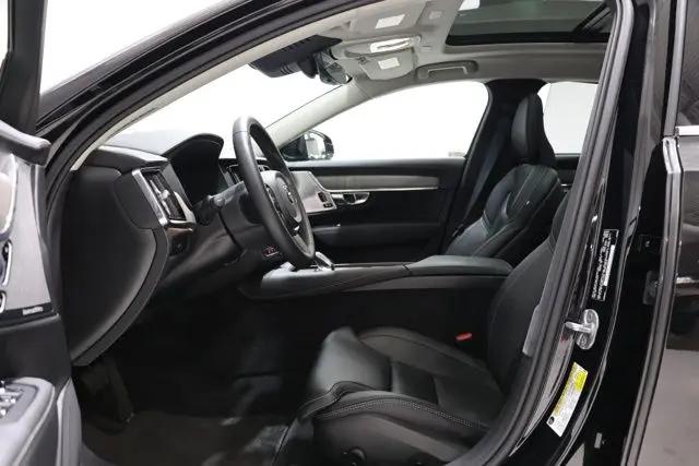2023 Volvo S90 B6 Ultimate