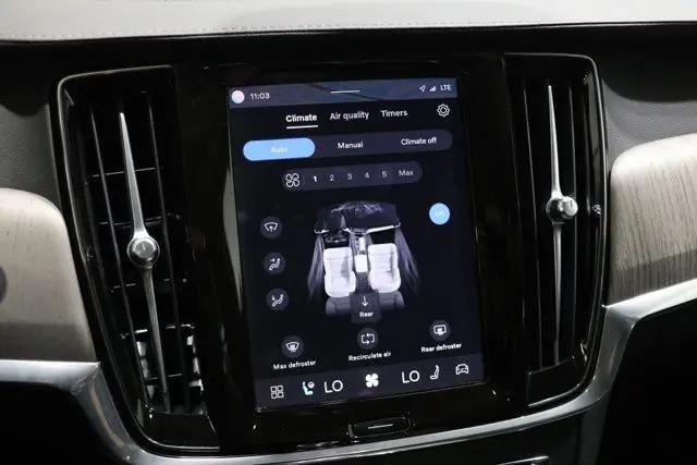 2023 Volvo S90 B6 Ultimate