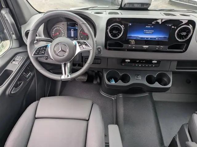 2026 Mercedes-Benz Sprinter 2500 2500