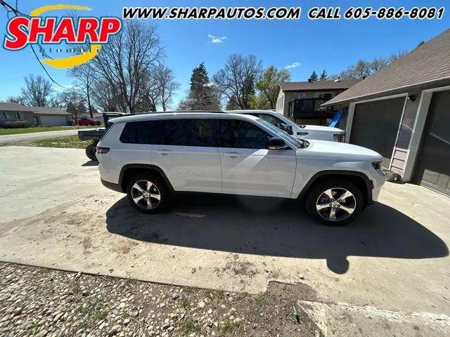 2022 Jeep Grand Cherokee L Limited 4x4 for sale in Watertown, SD