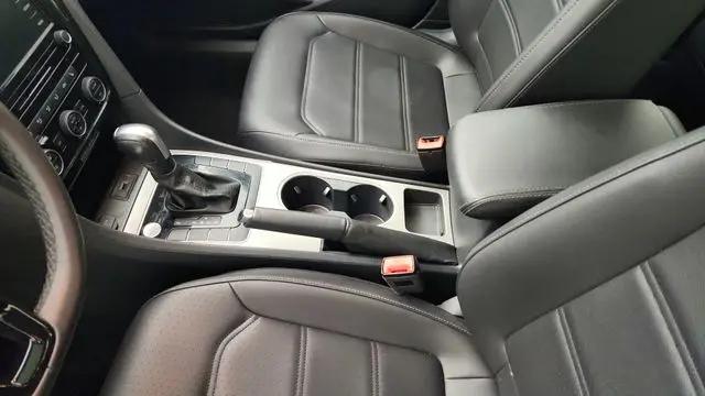 2021 Volkswagen Passat 2.0T SE