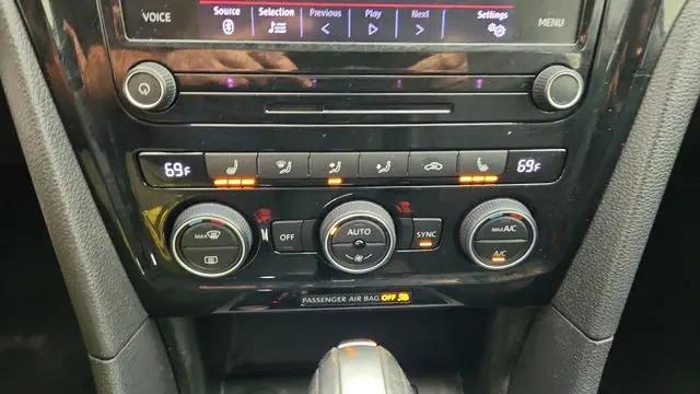 2021 Volkswagen Passat 2.0T SE