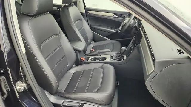 2021 Volkswagen Passat 2.0T SE