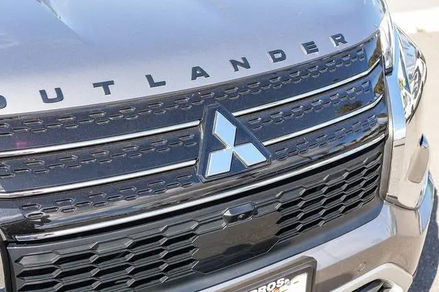 2024 Mitsubishi Outlander SE 2.5 2WD
