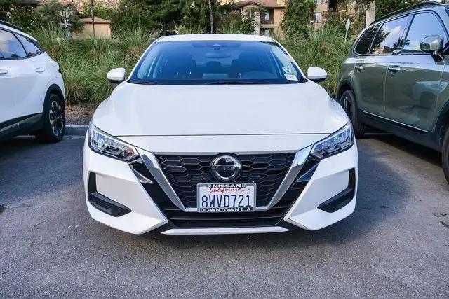 2021 Nissan Sentra SV Xtronic CVT