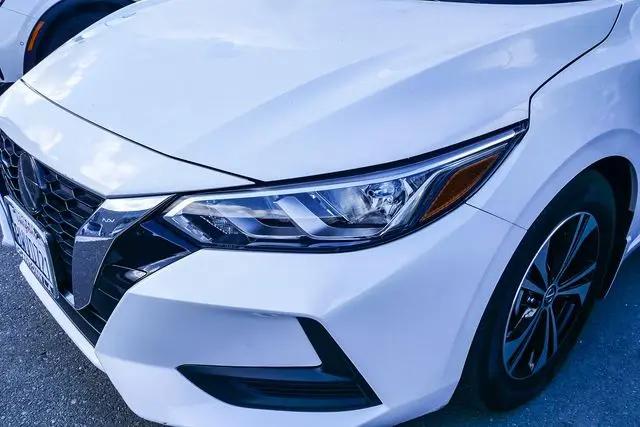 2021 Nissan Sentra SV Xtronic CVT