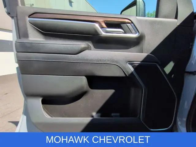 2024 Chevrolet Silverado 2500HD 4WD Crew Cab Standard Bed LT