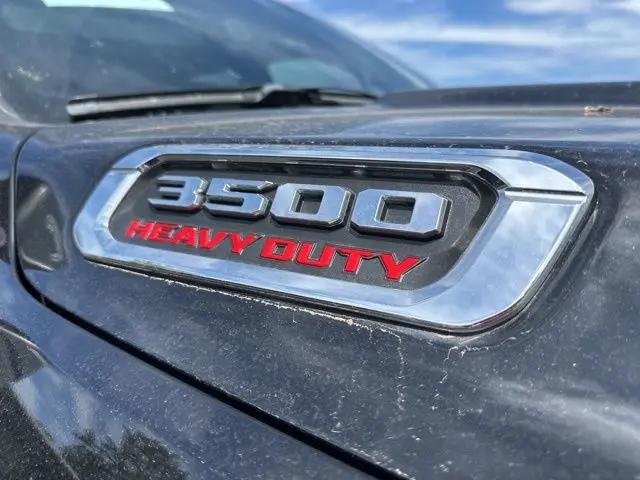 2024 Ram 3500 Lone Star Crew Cab 4x4 8' Box