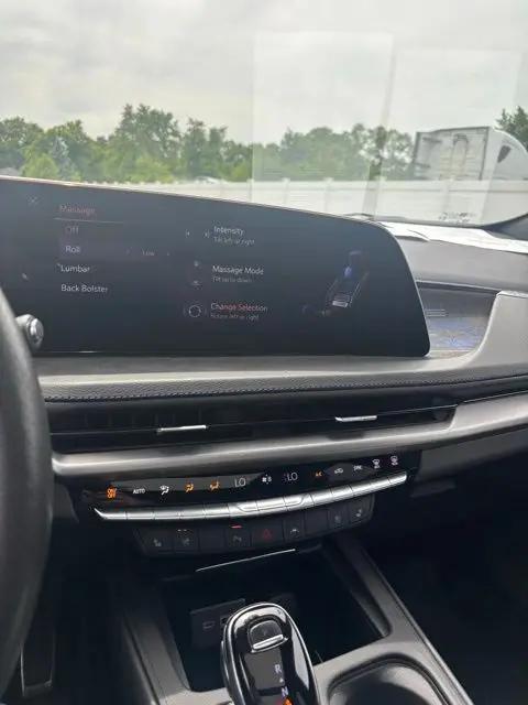 2024 Cadillac XT4 AWD Sport