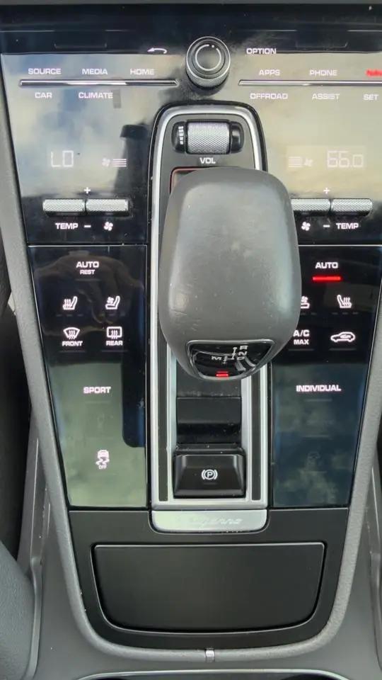 2019 Porsche Cayenne Cayenne