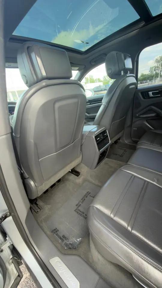 2019 Porsche Cayenne Cayenne