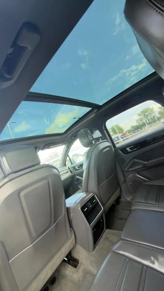 2019 Porsche Cayenne Cayenne