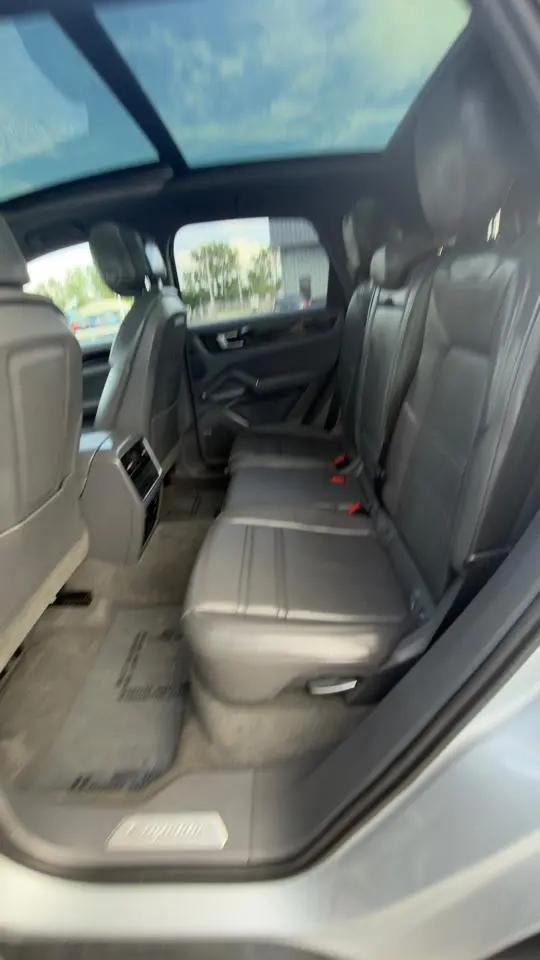 2019 Porsche Cayenne Cayenne
