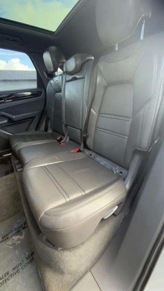 2019 Porsche Cayenne Cayenne