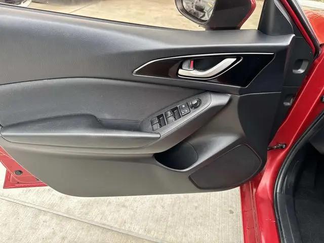 2015 Mazda Mazda3 i Sport