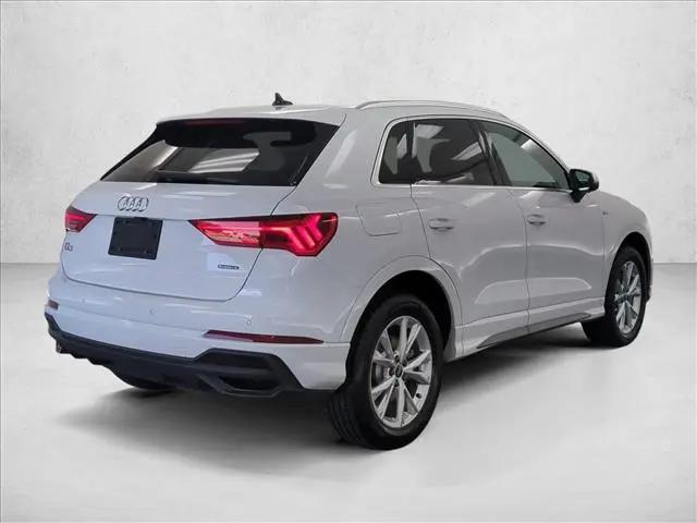2023 Audi Q3 Premium 45 TFSI S line quattro Tiptronic