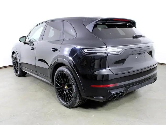 2021 Porsche Cayenne GTS