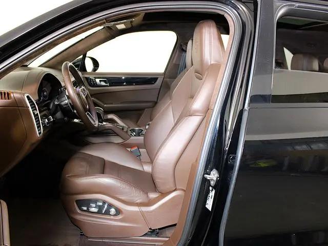 2021 Porsche Cayenne GTS