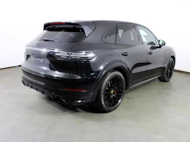 2021 Porsche Cayenne GTS