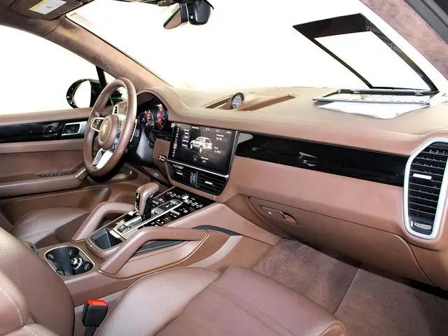2021 Porsche Cayenne GTS