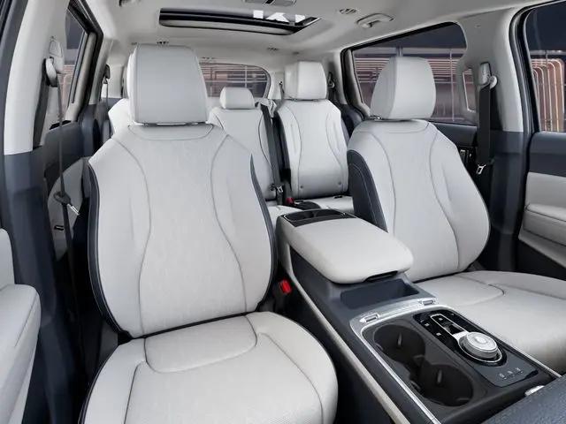 2026 Kia Carnival MPV SX