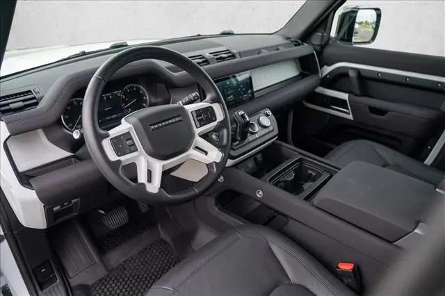 2023 Land Rover Defender 110 S