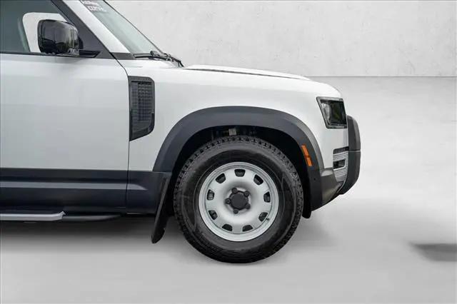 2023 Land Rover Defender 110 S