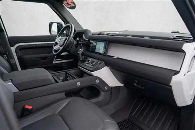2023 Land Rover Defender 110 S
