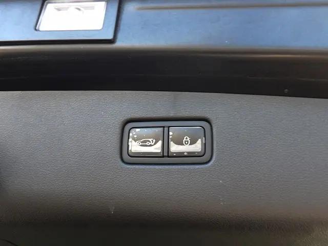 2025 Genesis GV70 2.5T AWD