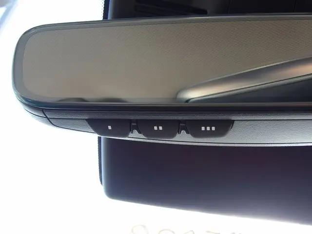 2025 Genesis GV70 2.5T AWD
