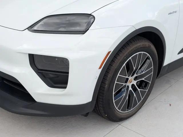2025 Porsche Macan Electric Macan Electric