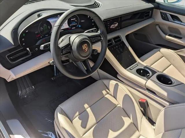 2025 Porsche Taycan Taycan