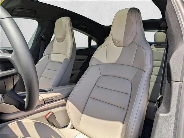 2025 Porsche Taycan Taycan