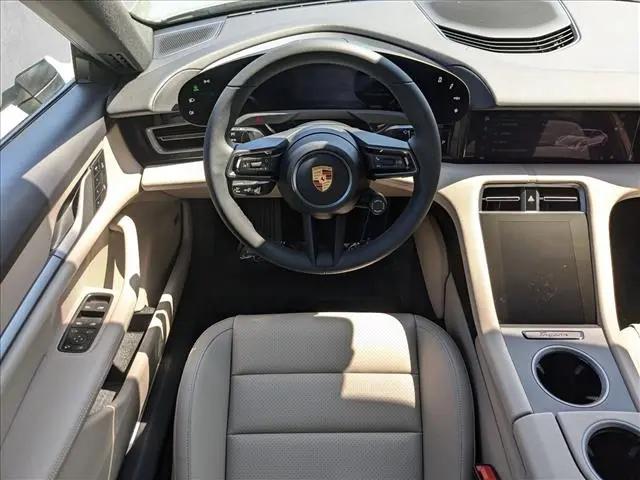 2025 Porsche Taycan Taycan