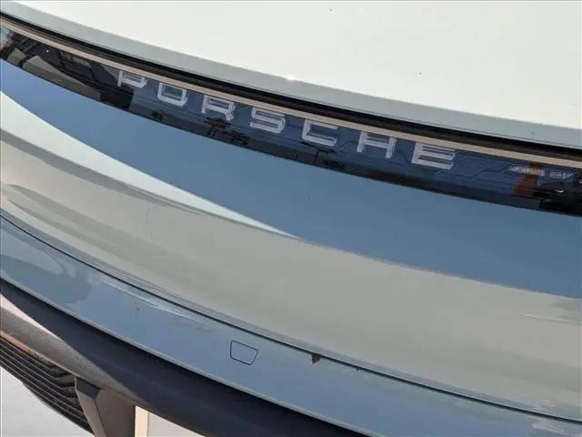2025 Porsche Taycan Taycan