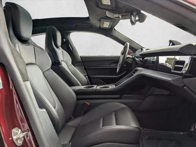 2022 Porsche Taycan GTS