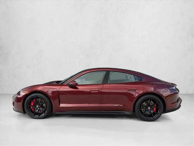 2022 Porsche Taycan GTS