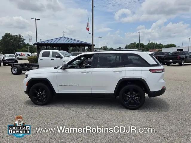 2023 Jeep Grand Cherokee Altitude 4x4