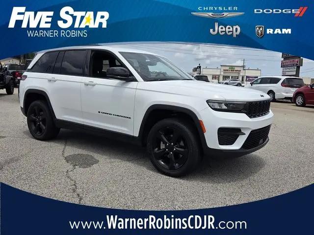 2023 Jeep Grand Cherokee Altitude 4x4 for sale in Warner Robins, GA
