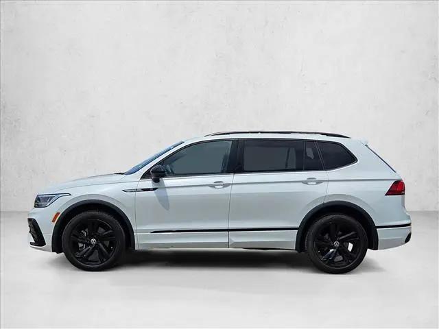 2023 Volkswagen Tiguan 2.0T SE R-Line Black