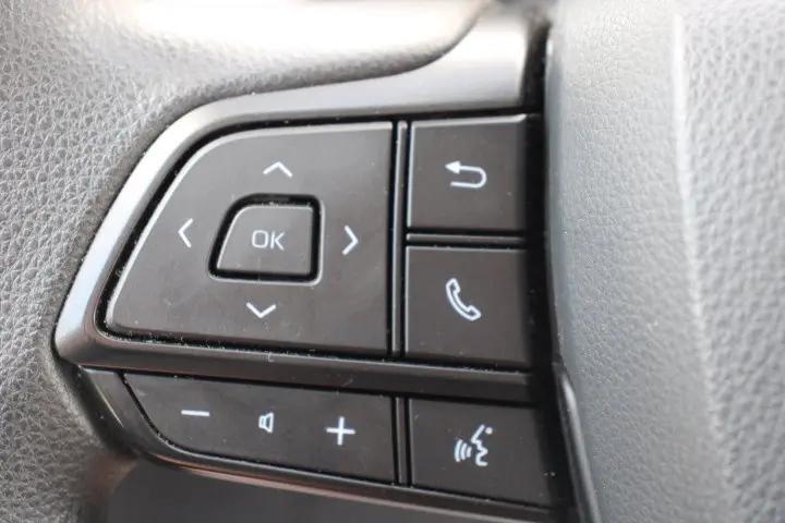 2023 Toyota Sienna LE