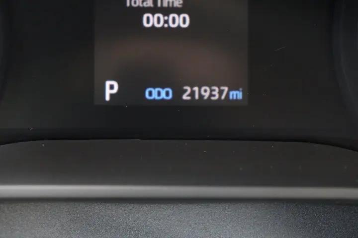 2023 Toyota Sienna LE