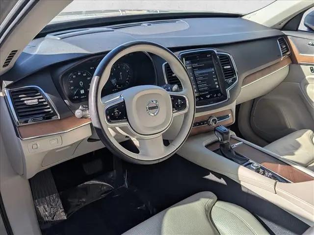 2018 Volvo XC90 T6 Inscription
