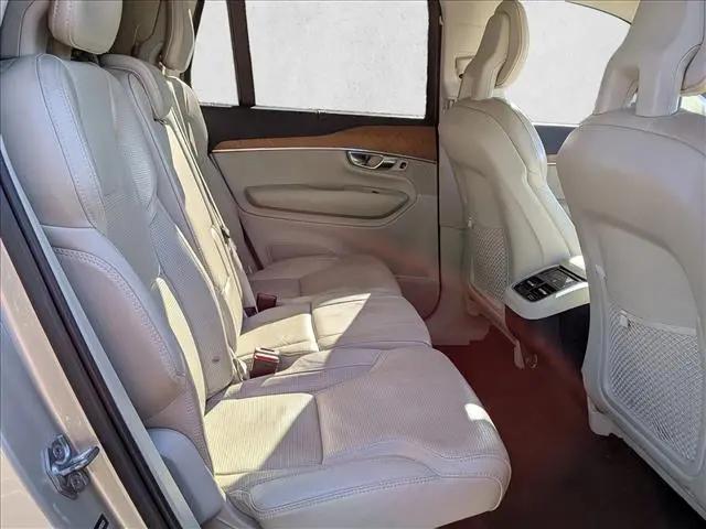 2018 Volvo XC90 T6 Inscription