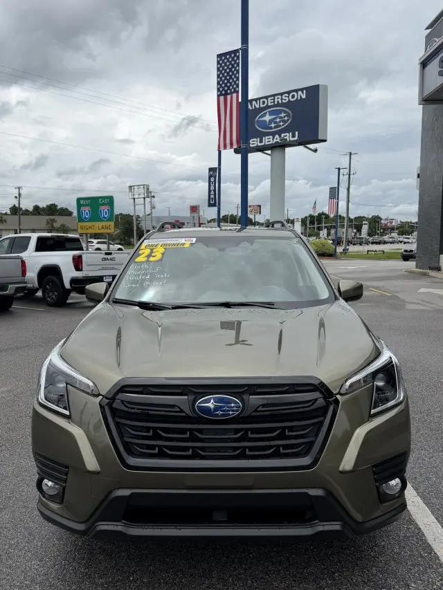 2023 Subaru Forester Premium